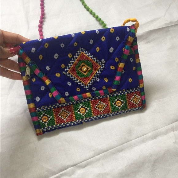 Body cross purse - Picture 5 of 8